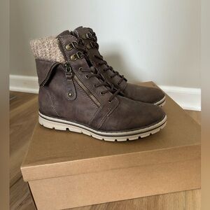 Cliffs by WHITE MOUNTAIN Brown Lace Up Boots